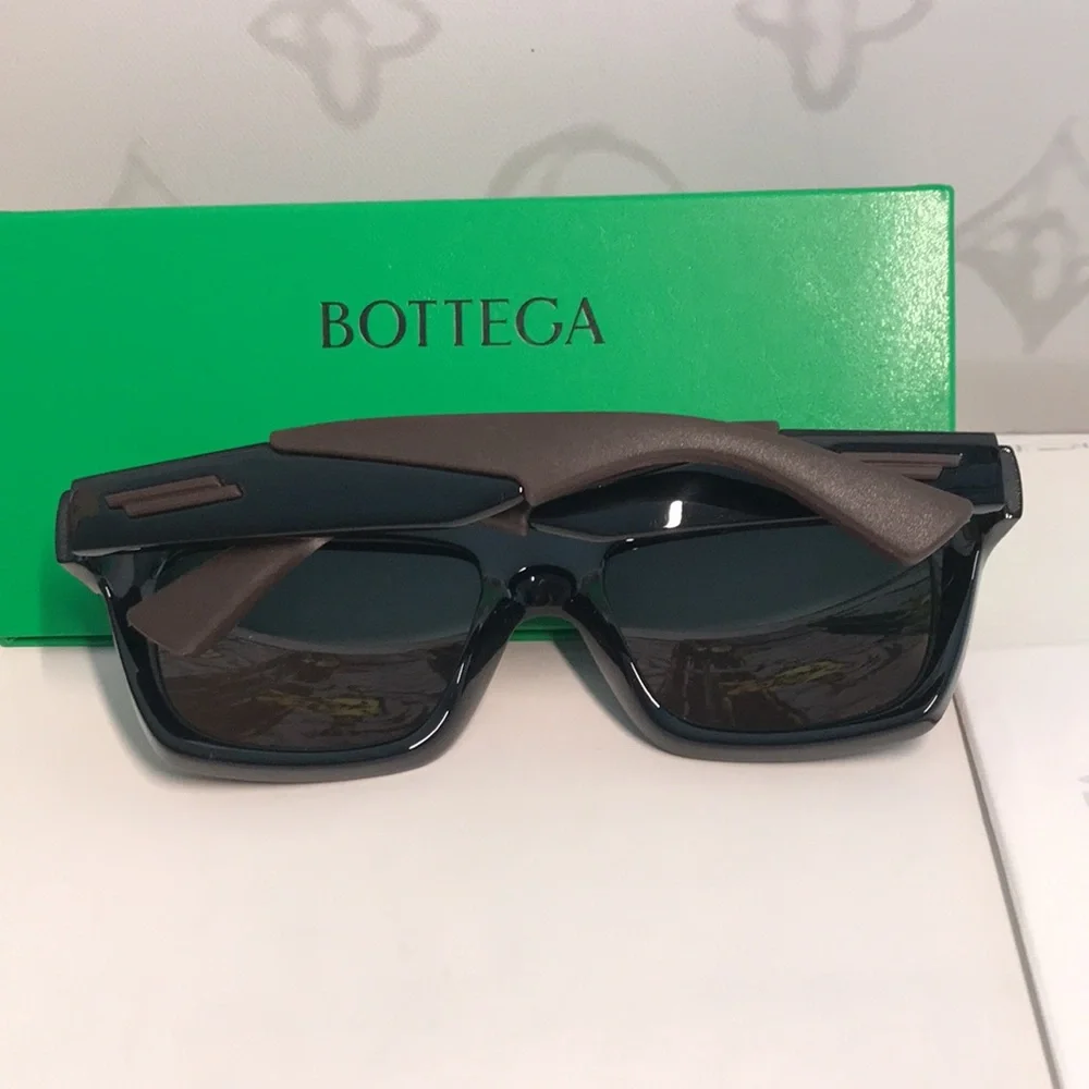 New Authentic Bottega Veneta Sunglasses – BV1232S 002
